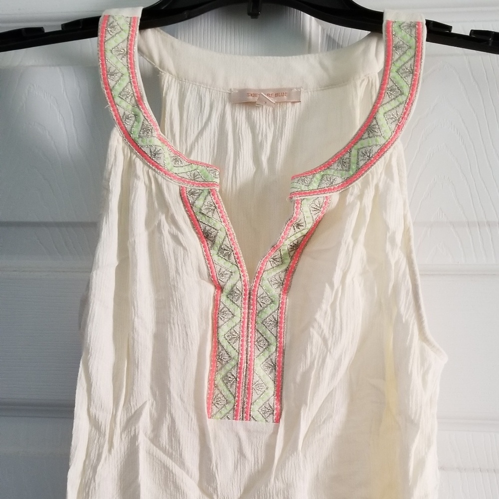 Flowy tank top size medium - Picture 6 of 6